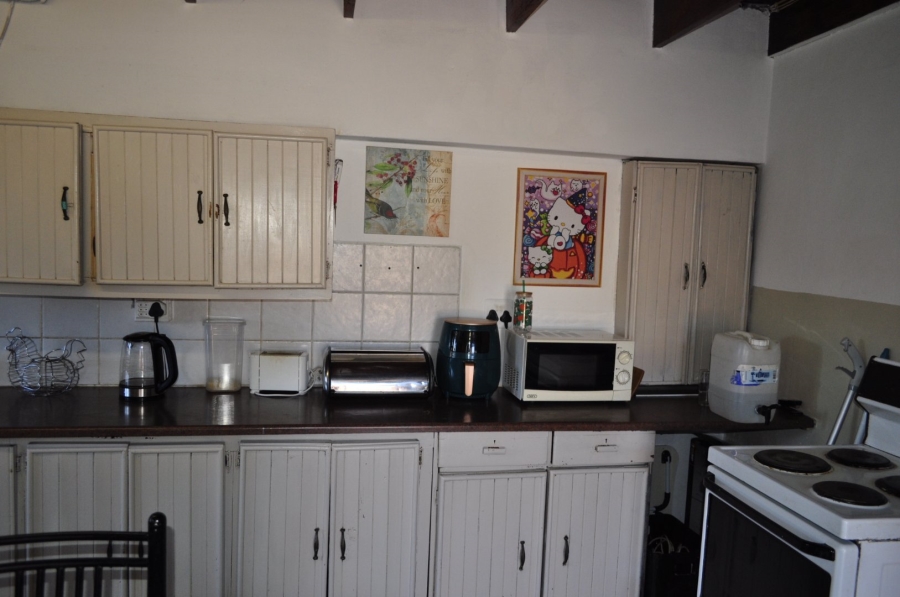 6 Bedroom Property for Sale in Wavecrest Eastern Cape